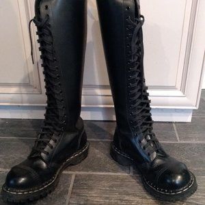 Size 8 Gripfast 30 Eye Combat Boots